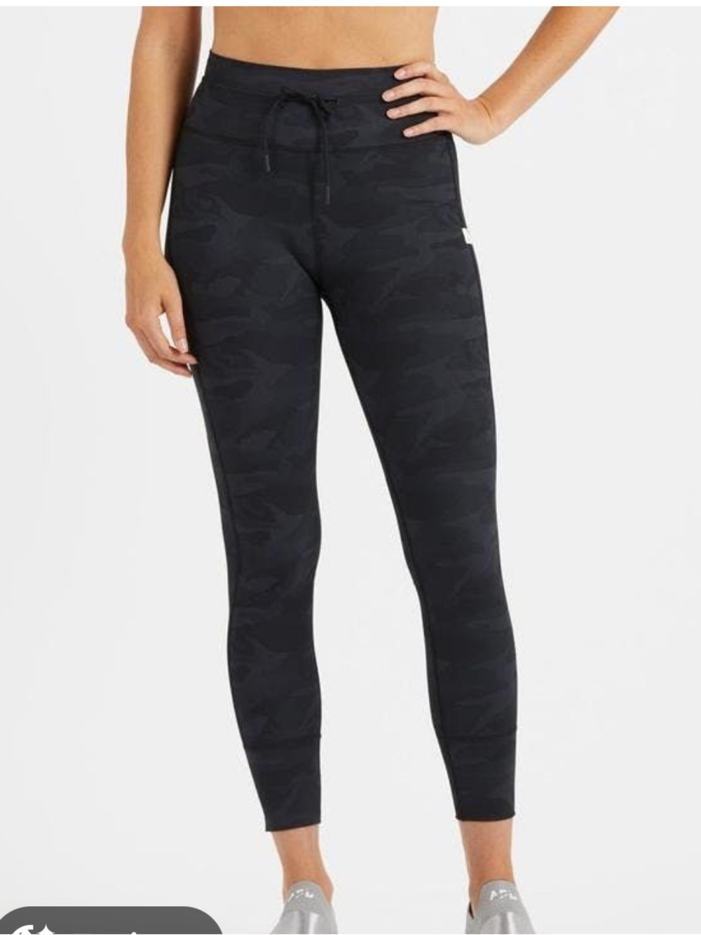 Vuori Daily Leggings Black Camo size S Women’s Pants